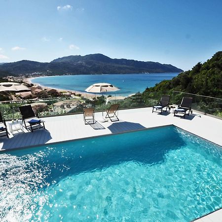 Villa Euphoria Apts Afión Eksteriør bilde