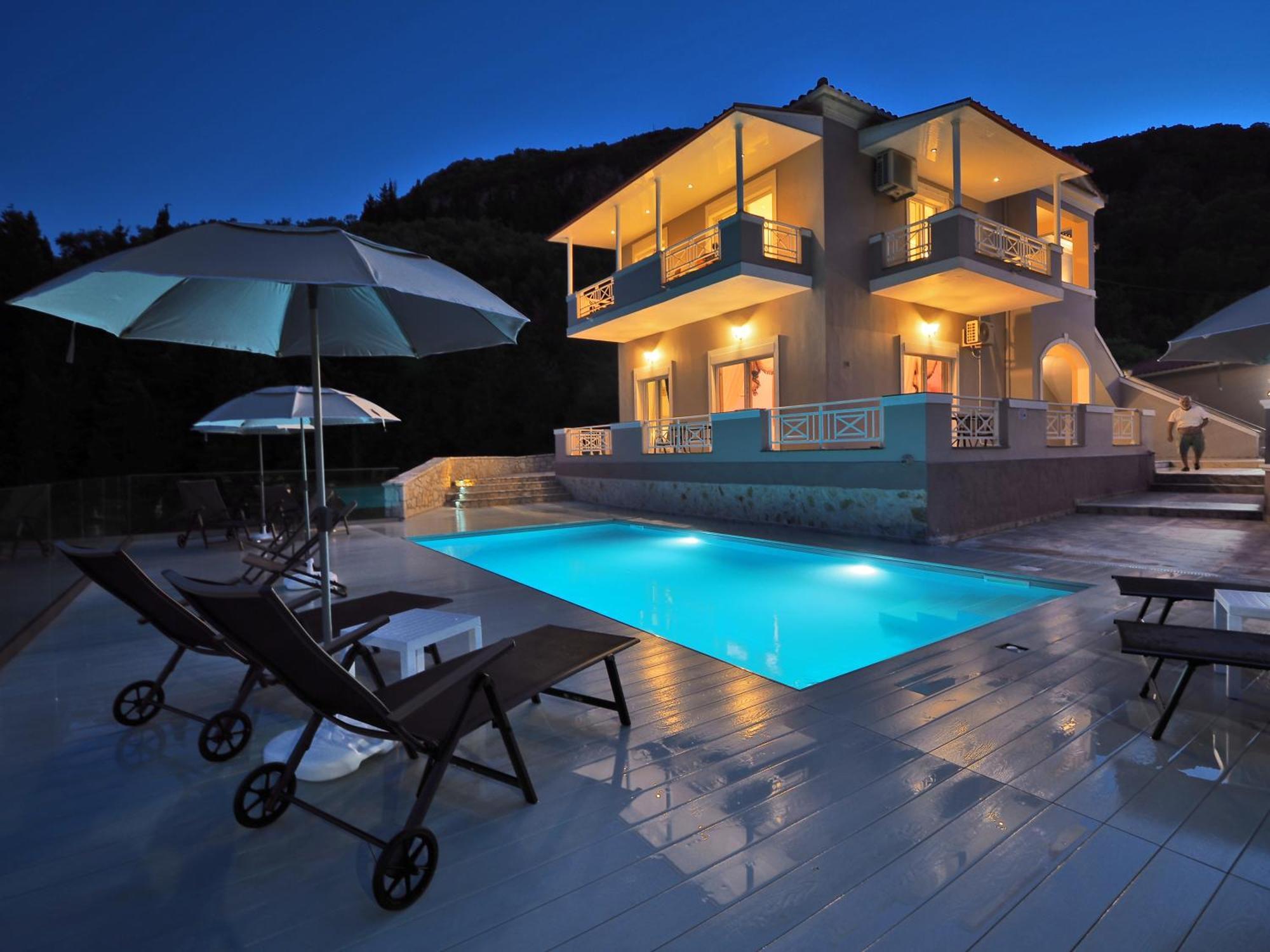 Villa Euphoria Apts Afión Eksteriør bilde