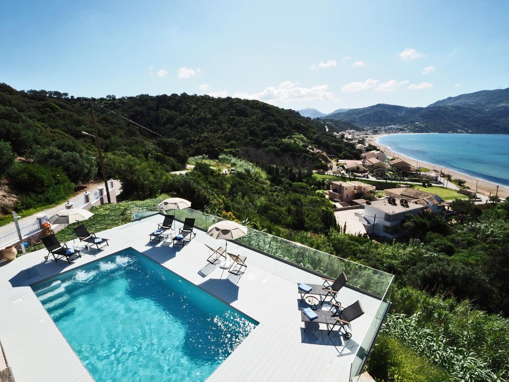 Villa Euphoria Apts Afión Eksteriør bilde